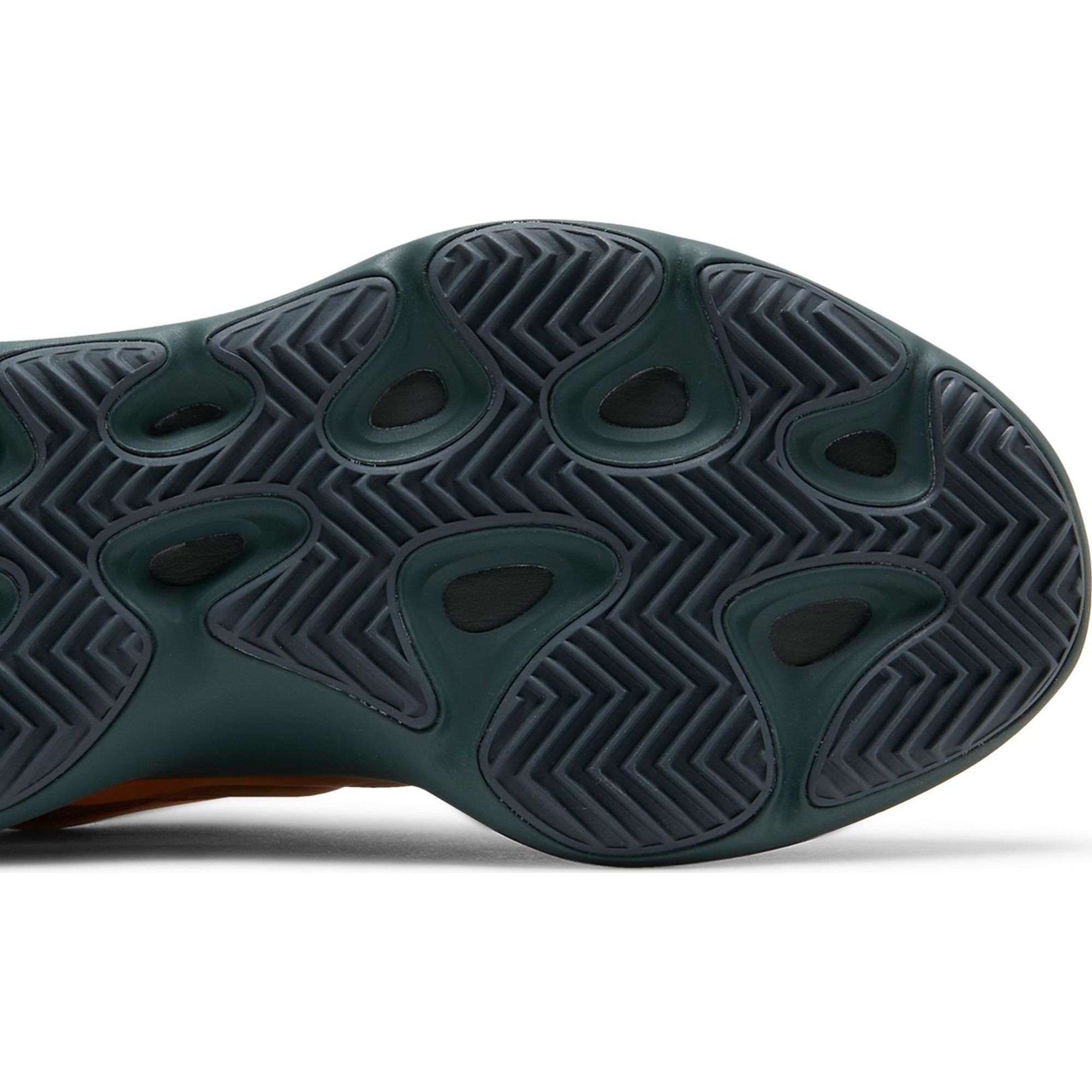 Adidas Yeezy 700 V3 Copper Fade — box / packaging