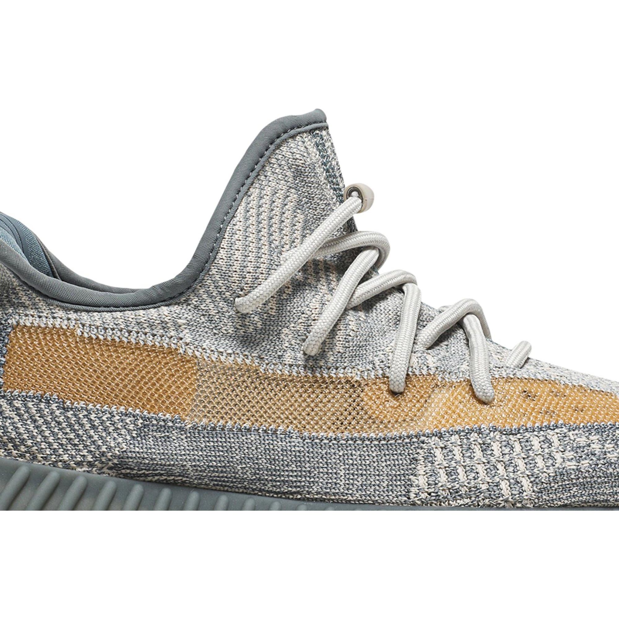 Adidas Yeezy Boost 350 V2 Israfil — back / heel