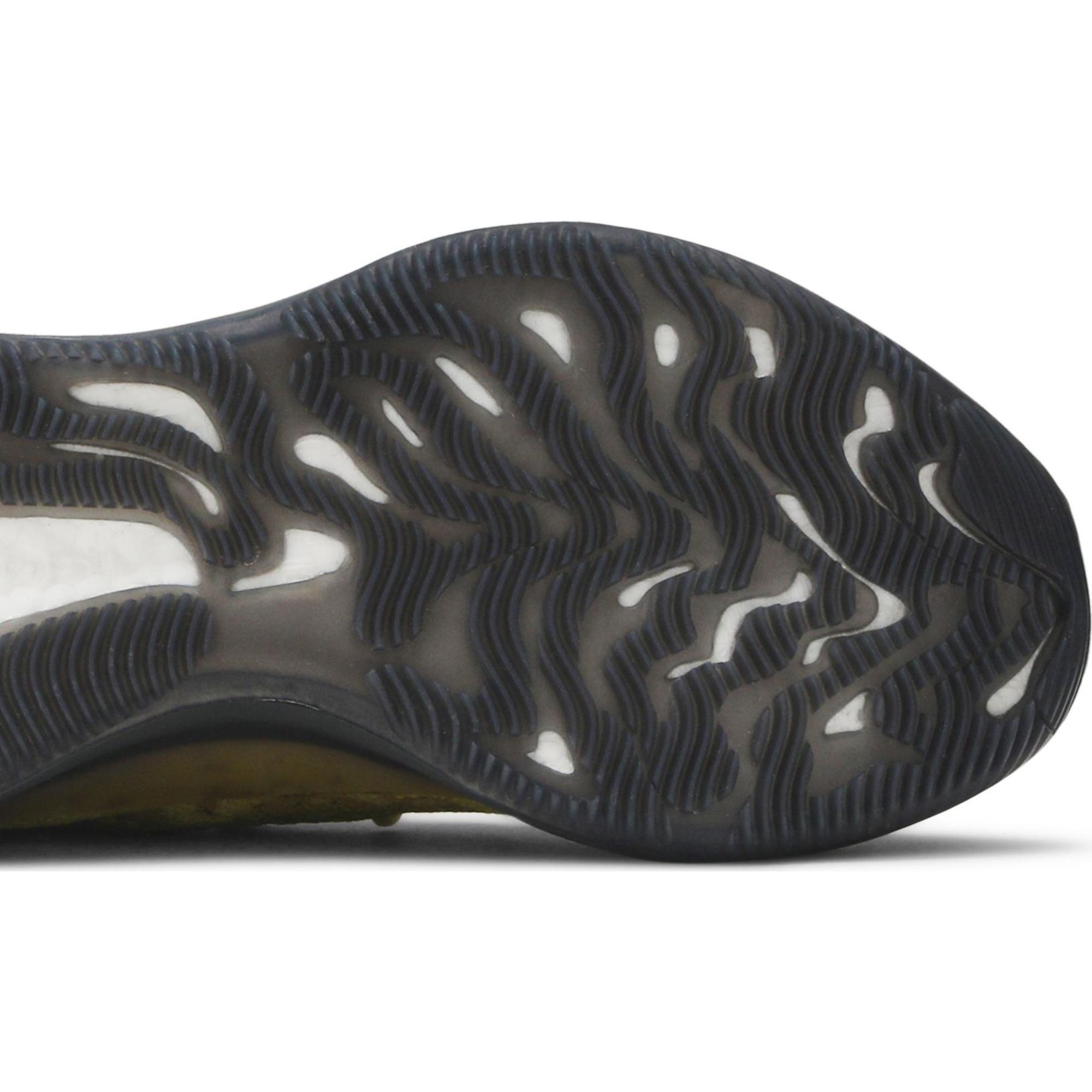 Adidas Yeezy Boost 380 Hylte Glow — box / packaging