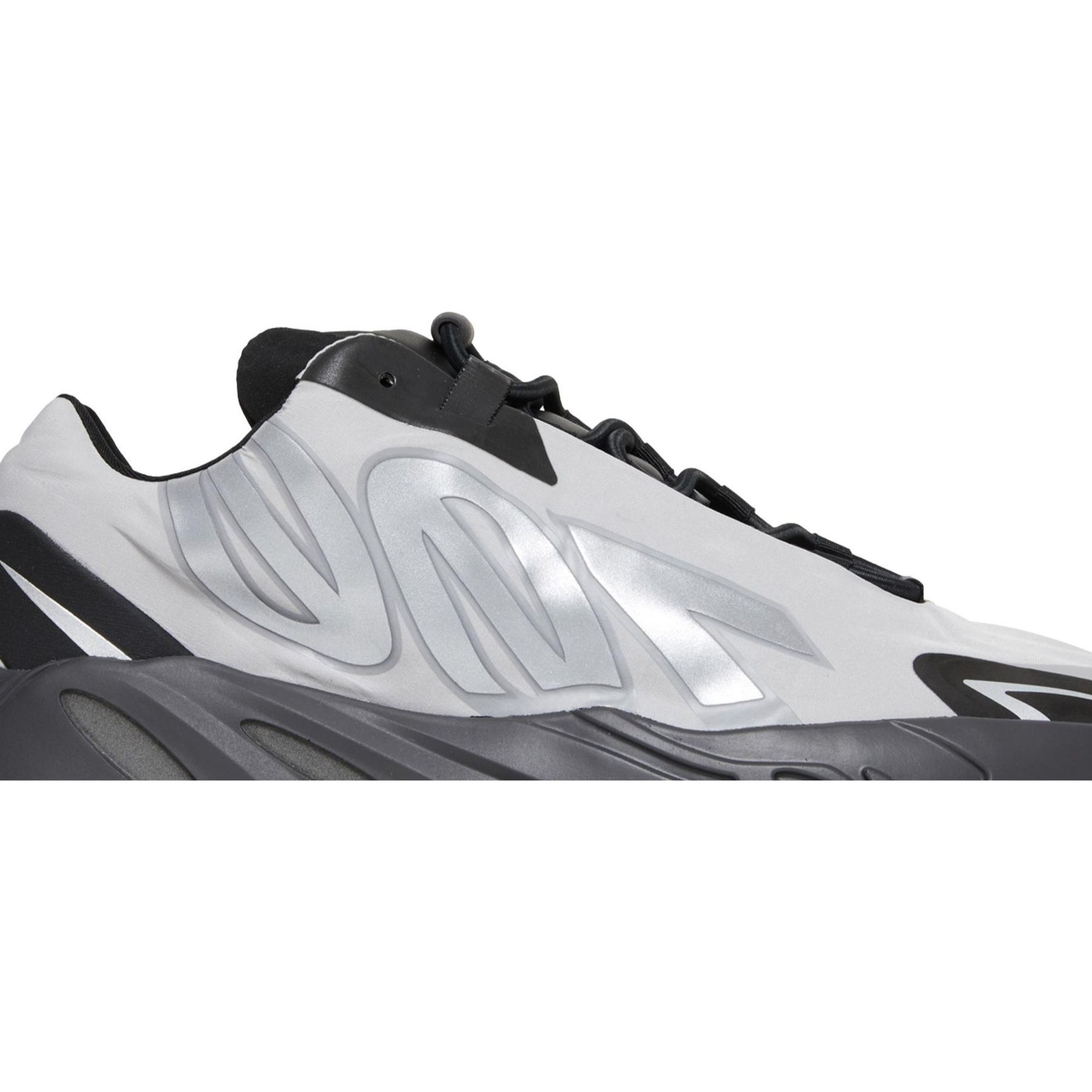 Adidas Yeezy Boost 700 MNVN Metallic — back / heel