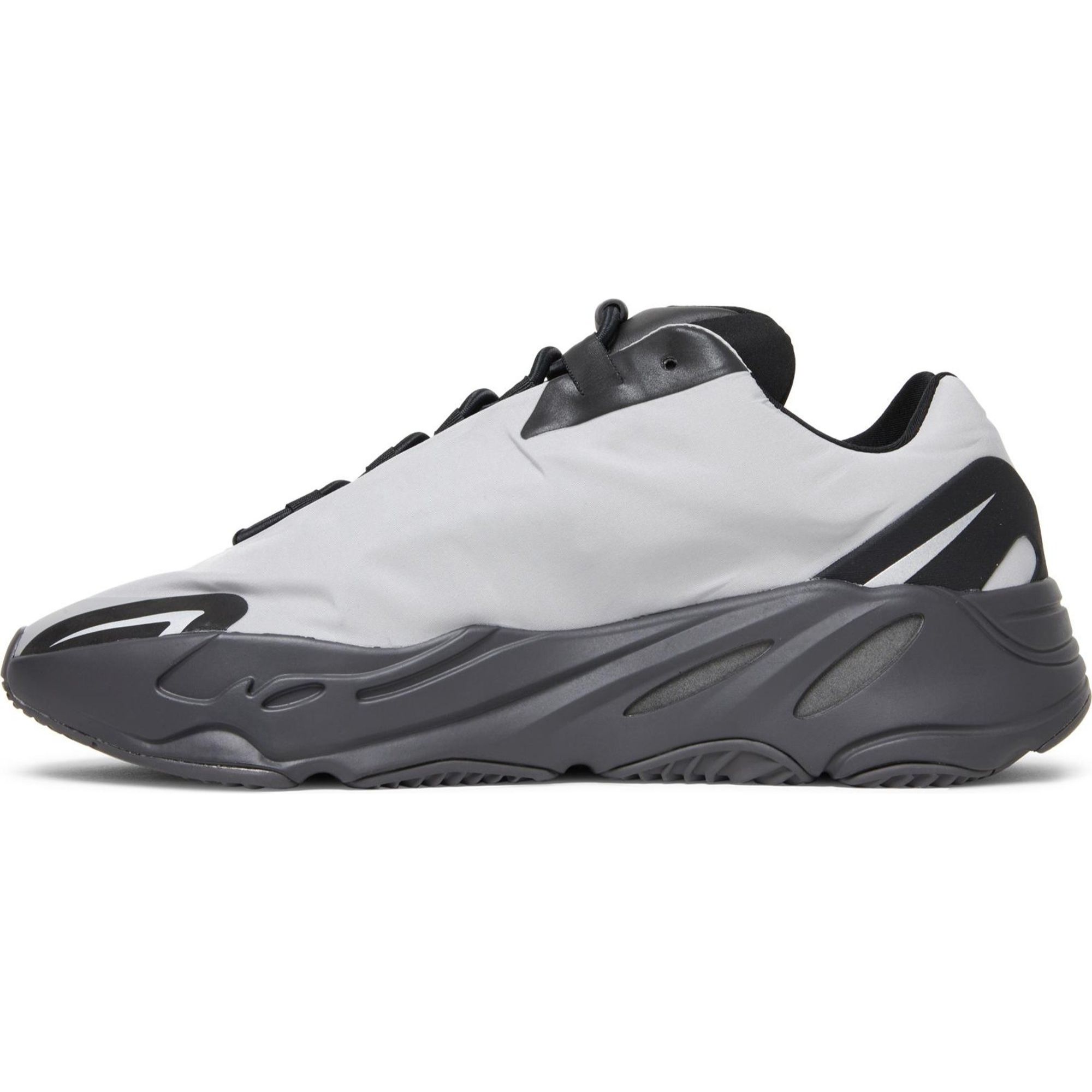 Adidas Yeezy Boost 700 MNVN Metallic — sole