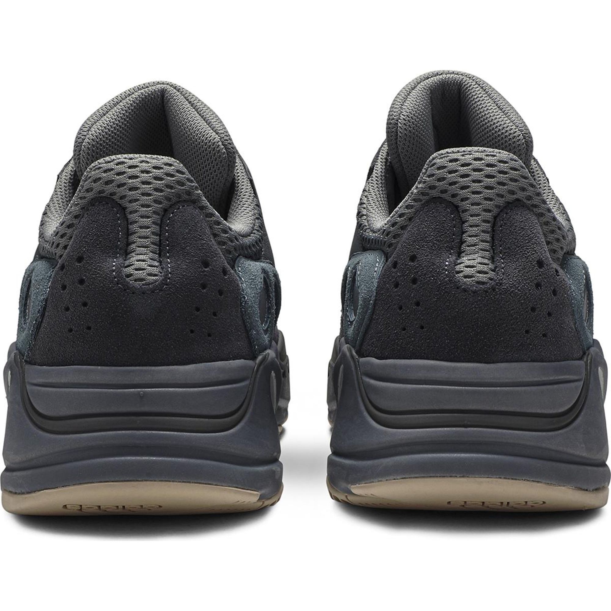 Adidas Yeezy Boost 700 Teal Blue — detail 2